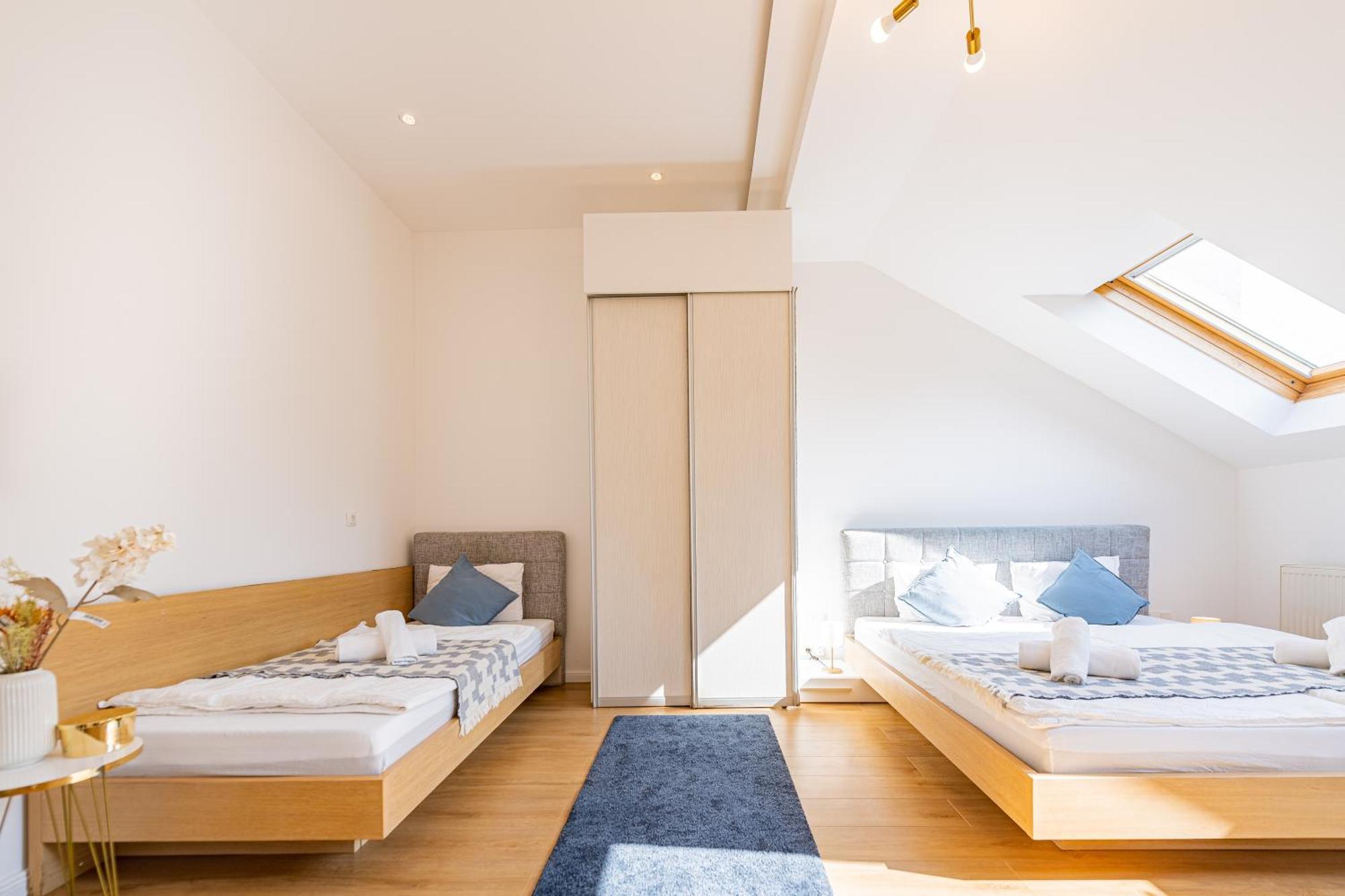 Apartment With Balcony Near Augarten Vienna Exterior photo