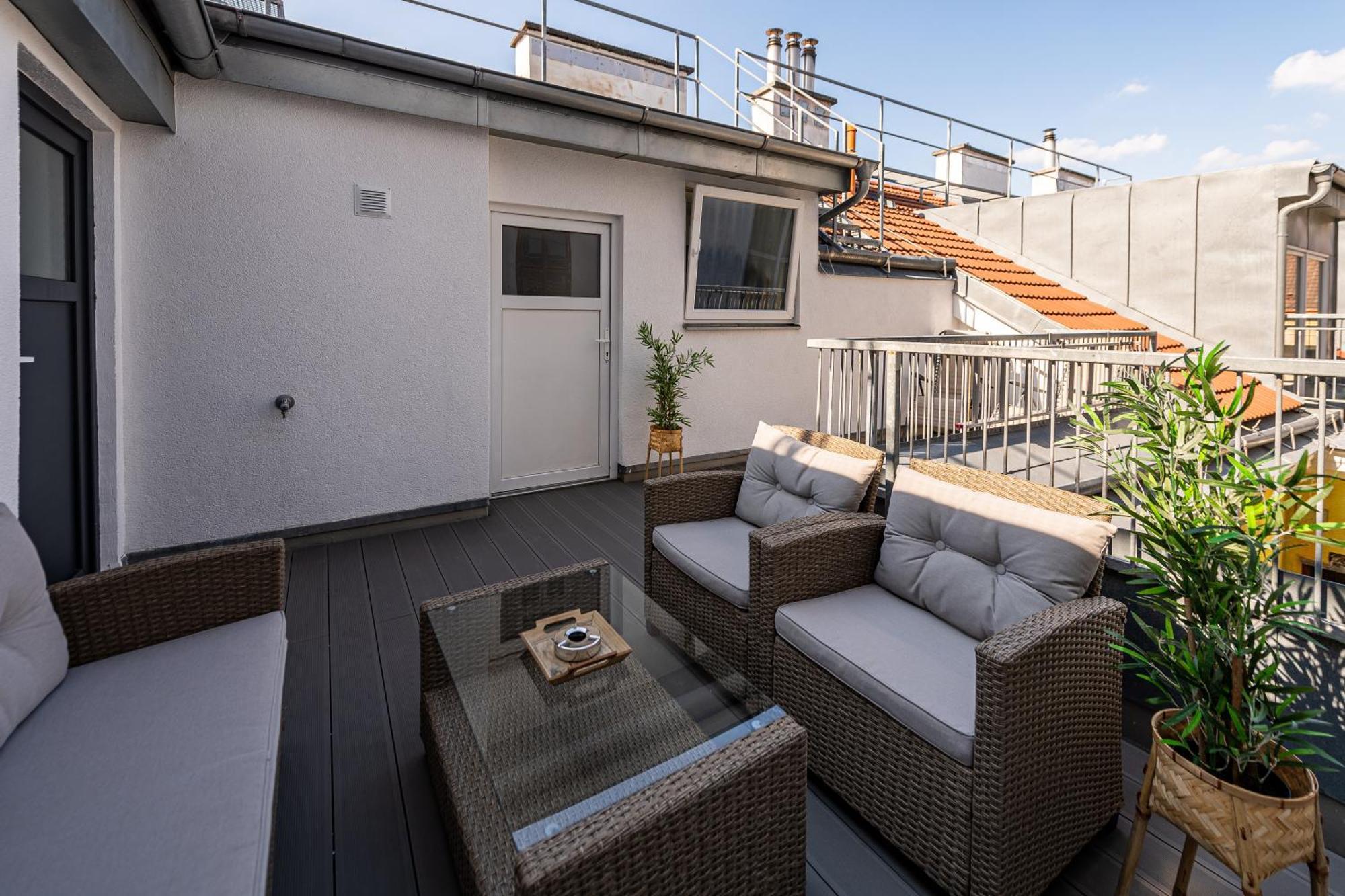 Apartment With Balcony Near Augarten Vienna Exterior photo